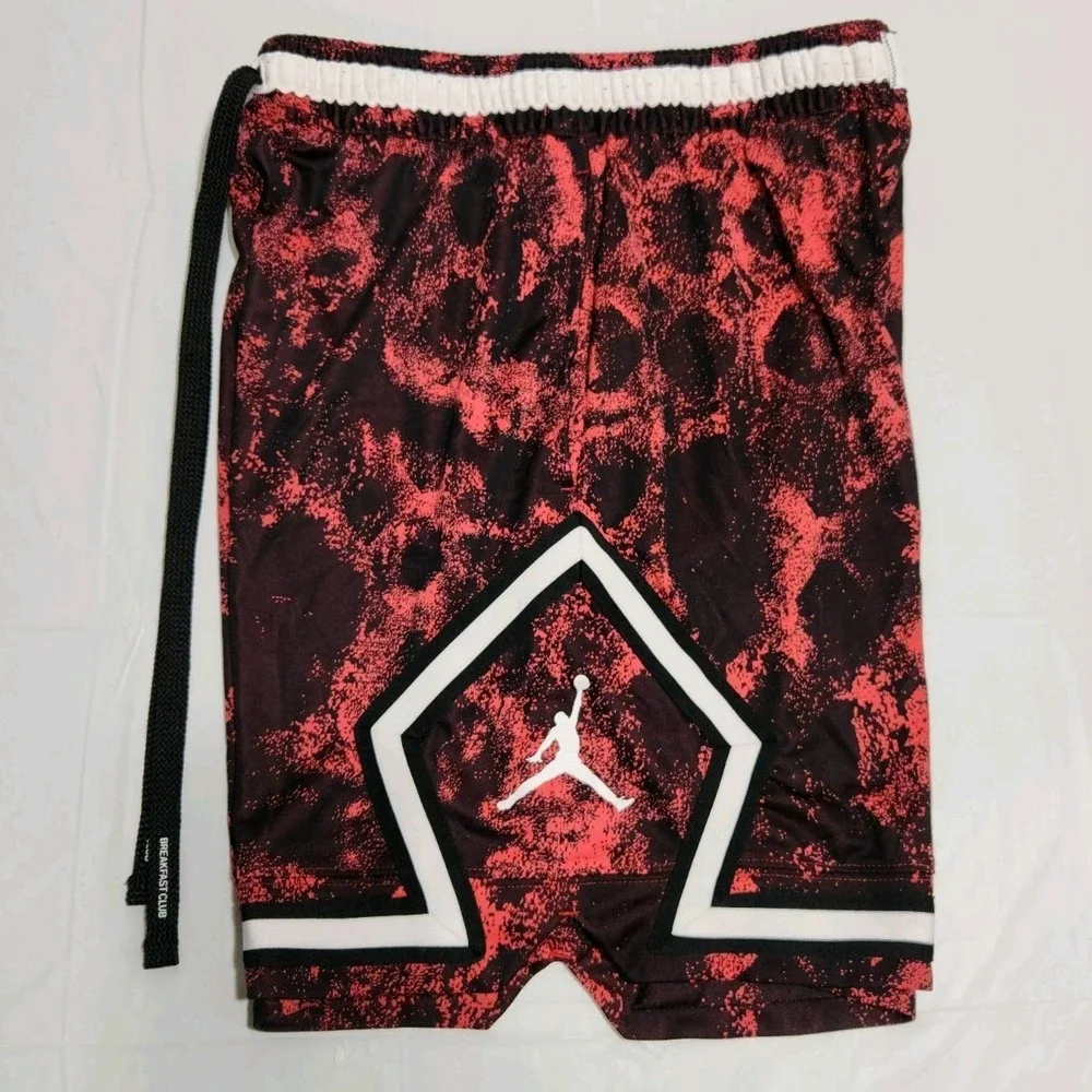 Jordan Nike Boys Diamond Pattern Woven Dri Fit Basketball BC Shorts Size‎ M Red